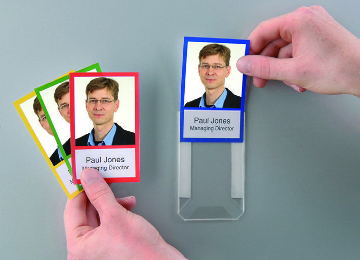 8250784_Portraethalter_Abkantung_Hinten_Selbstklebend_Kunststoff_Transparent_1S7RgdoD0kYlxo